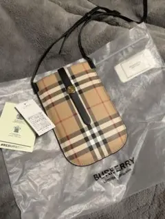 burberryノベルティ カメラ - メルカリ