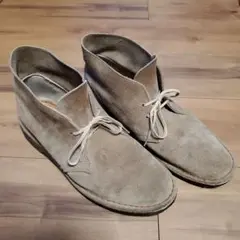 Clarks クラークス　チャッカブーツ　 ベージュ 25.5cm