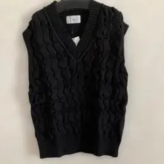 新品未使用　Vin ニットベスト