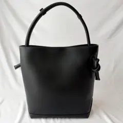 美品】 VASIC patti mini ハンドバッグ ブラック 黒 - メルカリ