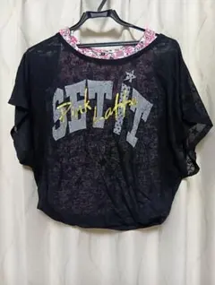 Pink Latte 黒いルーズフィットTシャツ サイズ150