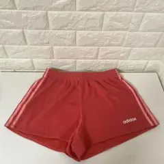 adidasアディダス　ショートパンツLサイズ