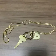 ゴールド 鍵と鍵穴 ネックレス
