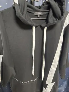 ブラック フード付き半袖パーカー Lサイズ