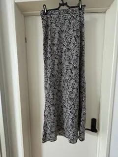 URBAN RESEARCH フラワープリントマーメイドスカート