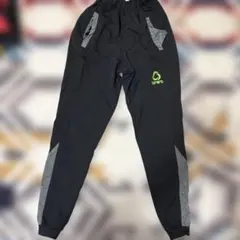 ブラック ピステパンツ サイドポケット付き　１４０　ジュニア　キッズ