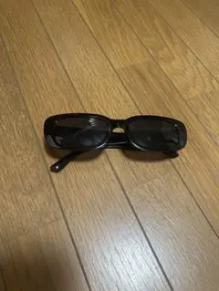 ブラック スクエア型 サングラス