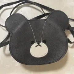 クマ顔デザイン 黒ポシェット