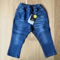 Item thumbnail for item 573036f7-5f53-44b6-9333-d712c5783e17