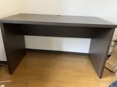 机のサムネイル