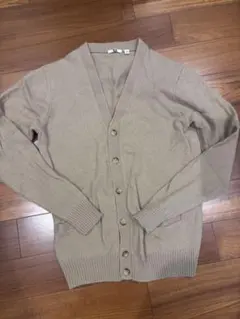 カーディガン 制服 ユニクロ　ベージュのサムネイル