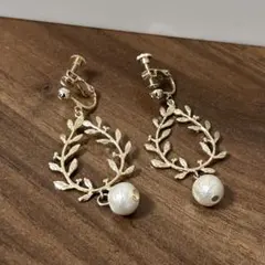 Item thumbnail for item 920ba431-ed6e-4785-a09c-cfacc8e13c55