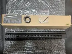 CYMA Aluminum UXR 4 Handguard M4/M16のサムネイル