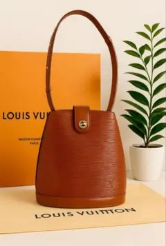 ルイヴィトン エピ クリュニー M52253 ブラウン バッグ Y04546 LOUIS VUITTON ルイ ヴィトン エピ クリュニー M52253 ブラウン