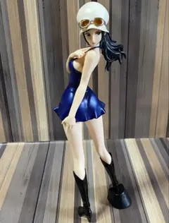ONE PIECE ニコ・ロビン GLITTER GLAMOROUS フィギュアのサムネイル