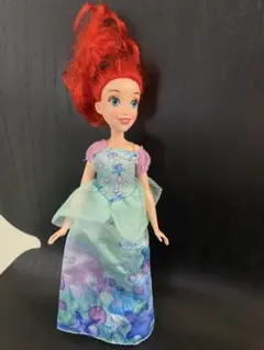 【Disneyプリンセス　アリエル人形ドレス付き】