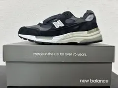 New Balance 992