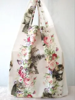 ネコ　エコバッグ　レジ型袋　マイバッグ　猫　キルトゲイト　子猫