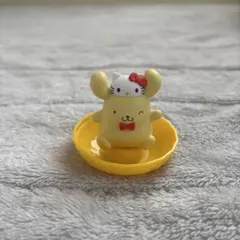 ポムポムプリンハローキティミニフィギュアガチャガチャカプセルトイ