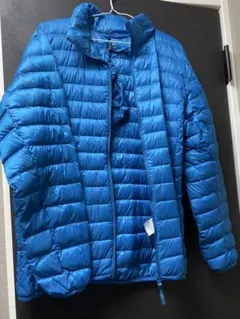 ユニクロ　UNIQLO ULTRA LIGHT DOWN Mサイズ 青　水色