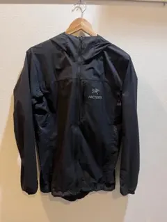 ARC'TERYX フード付きナイロンジャケット ブラック L - メルカリ