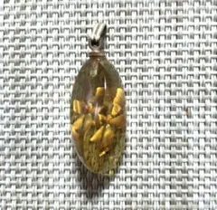 ペンダントトップ