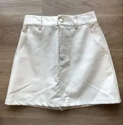 【美品】合皮　Aライン　ミニスカート