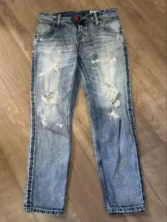 ロデオクラウンズ　ダメージ加工 デニムジーンズ