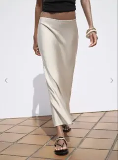 新品ZARAベージュ サテンミディスカート　XSサイズ