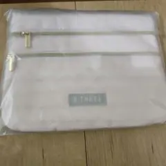 B-THREE スリーファスナーポーチのサムネイル