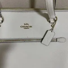COACH コーチ　ホワイト トートバッグ　新品