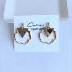 【014】三角プレート/不規則フープ　シンプルイヤリング　ピアス　ハンドメイド