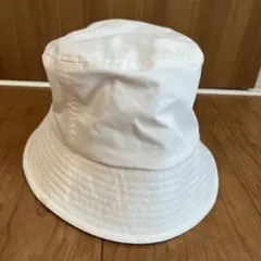 【未使用】GU バケットハット　アジャスター付き　ホワイト