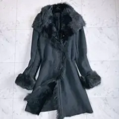 2025年最新】balmain ムートンの人気アイテム - メルカリ