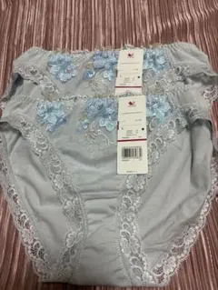 Item thumbnail for item 62873f90-da9f-4e24-a883-8ba079cbc644