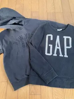 ギャップ　黒トレーナー2枚セット
