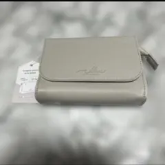 新品未使用　ミラー付ポーチ