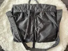 PORTER 吉田カバンブラックタンカーヘルメットバックショルダーバッグのサムネイル