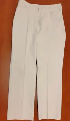 レディース　 ストレッチパンツ　サンドベージュ