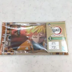 鬼滅の刃　一番くじ 刃を振るい心を燃やせ  I 賞　クリアマルチケース 我妻善逸