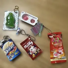 ミニチュアチャーム　まとめ売り　お菓子ガチャ