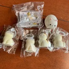猫　ネコ　 めじるしアクセサリー キーホルダー　フロッキー　マスコット　毛玉入れ