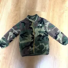 ノースフェイスキッズ　リバーシブルフリースジャケット