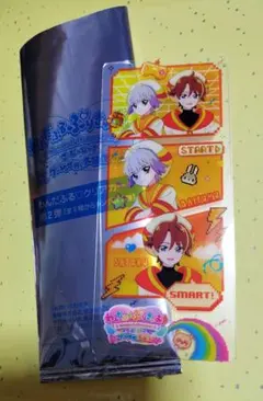 映画わんだふるぷりきゅあ
入場特典クリアカード