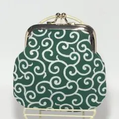 唐草模様柄がま口財布