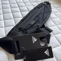 【新品未使用】 adidasランニング用ボディバッグ