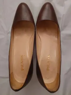 【PRADA】グレージュパンプス│7cm