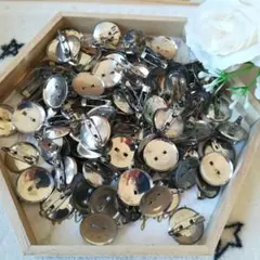 Item thumbnail for item e9b9936b-3e29-4ee4-bae2-32ab59247549