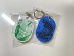 MEET THE “ONE PIECE イニシャルアクリルキーホルダー