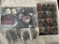 呪術廻戦 18巻 特装版 アクリルスタンドカレンダー 32キャラクターチャーム付